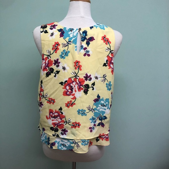 Women’s Floral Top | Large | Summer Blouse | Light Weight | Simply Styled - Picture 2 of 2